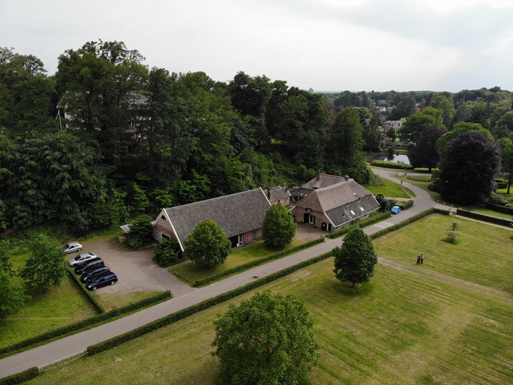 Wij zijn op zoek naar 3 nieuwe collega’s: 
1. Medewerker vrijwilligerswerk met communicatietaken
2. Projectleider/ senior adviseur
3. Projectmedewerker/ adviseur GIS 
SLG vindt diversiteit belangrijk en nodigt iedereen van harte uit te solliciteren. landschapsbeheergelderland.nl/drie-vacatures…