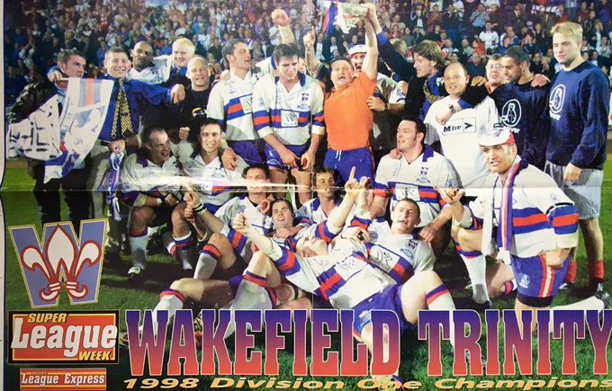 WTrinityRL's tweet image. 👀 𝗤𝘂𝗲𝘀𝘁 𝗳𝗼𝗿 𝗦𝘂𝗽𝗲𝗿 𝗟𝗲𝗮𝗴𝘂𝗲 - 𝟭𝟵𝟵𝟴

🔙 We're now throwing it back to our 1998 season where we clinched promotion to Super League!

📺 Head over to bit.ly/3iWKNOe to watch a special edition highlights package of that particular campaign on Trinity TV!