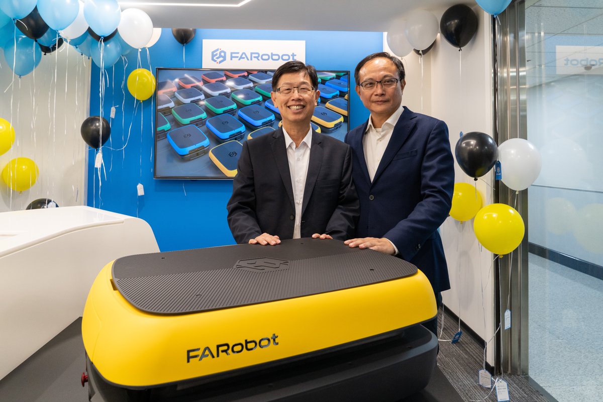 JoeSpeeds's tweet photo. @TheRealFergs @Skype hmm? Oh, those. Yeah, all the Foxconn robots run ros2 #cyclonedds on @ADLINK_Tech #ROScube controllers https://t.co/VTS0pnXQ5K