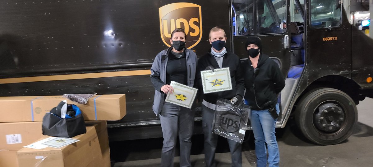 DunkleyRoz's tweet photo. Recognition Friday on the Greensboro Preload #wedontplayaround https://t.co/BLL2xn93Zc