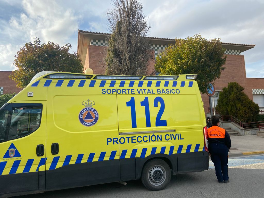 Colaborando en el dispositivo de vacunación de grandes dependientes en Corella <a href="/salud_na/">Salud - Osasuna</a>