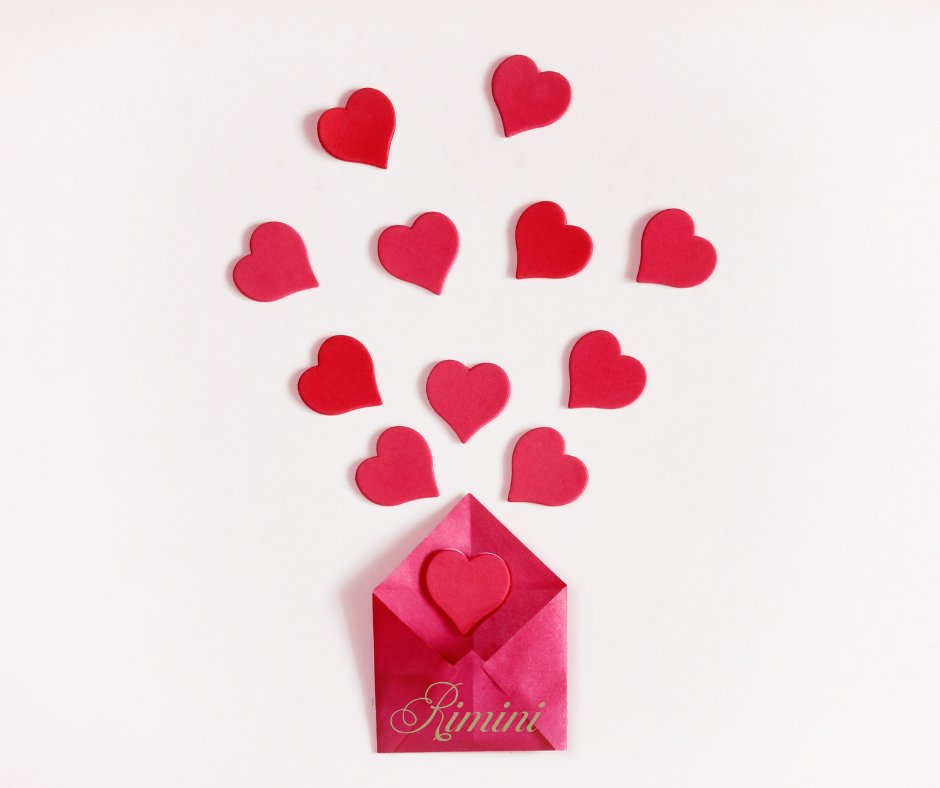 ChocolateRimini's tweet photo. 🤔Did you know Chocolate is the most desired Valentines Day gift? 
Send some love with Rimini Chocolates https://t.co/g4tyrVDr7V https://t.co/ChaosSFALP