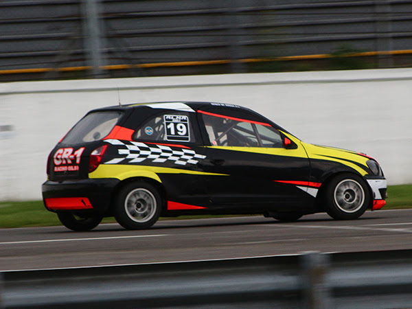 RENZO DE SOUSA APUNTA A SER PROTAGONISTA. almafierrera.com.ar/index.php/alma…