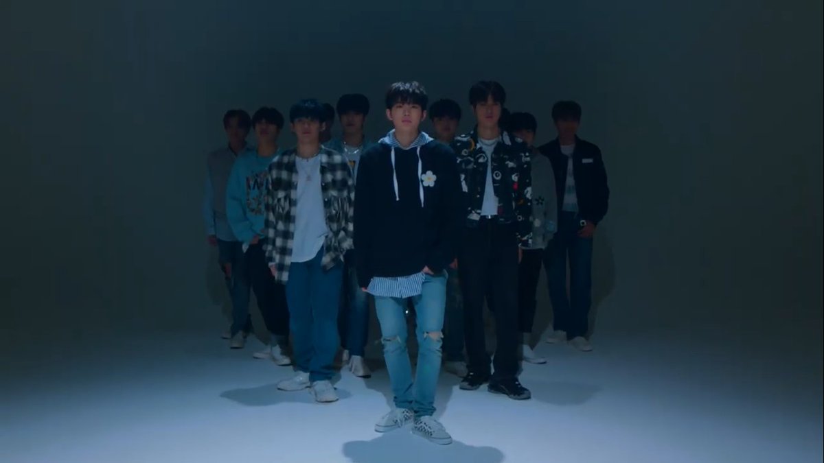 mogujunkyu's tweet image. It's been a year since this 4K Performance Film was released.
Time flies~
@treasuremembers  
#TREASURE #GOING_CRAZY