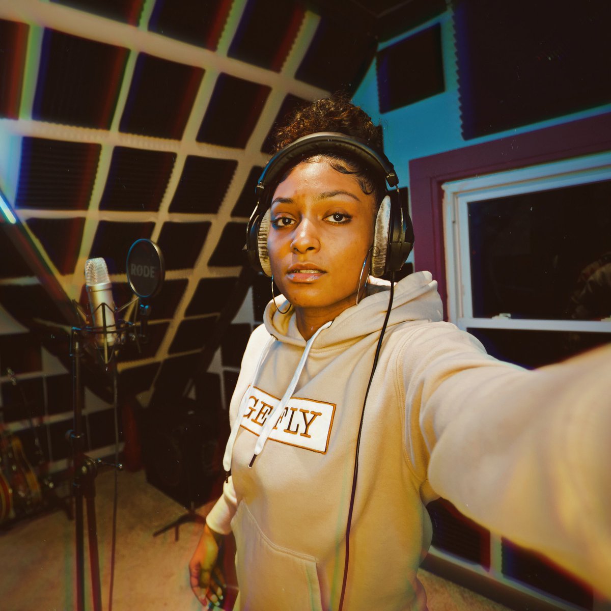 LilBooBk's tweet image. I’m next up baby don’t be blind to it👨🏽‍🦯💯 
•
•
#MARSMusic #teamlilboo #lilboo #brooklyn #queens #nyc #ny #newyork  #hiphop #femcee #rapper #rap #femalerapper #unsignedartist #music #culture #musicvideo #blackgirlmagic #musicvideos #newmusic #realbarsrealrapshit #rode #rodemic