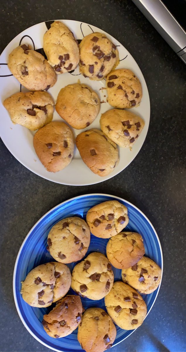 Mia-Katie Roberts 8B3 has been busy making chocolate chip cookies at home today. Da Iawn Mia 👏👍