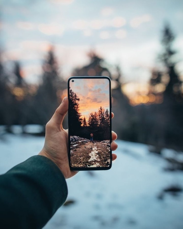 XiaomiUK's tweet image. Whoop! The #Mi10TPro5G been selected by @VodafoneUK as one of the best Android camera phones! 📱👏

#PowerYourCreativity with the flagship-level 108MP AI camera plus a suite powerful creative tools: bit.ly/3mw4xcf