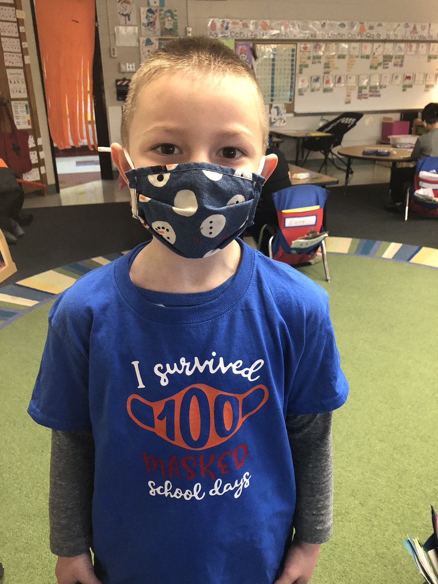 MattinglyStars's tweet photo. Happy 100th day!! #100maskeddays @hopewellECS #WEareLakota https://t.co/KYxgLeJMpF
