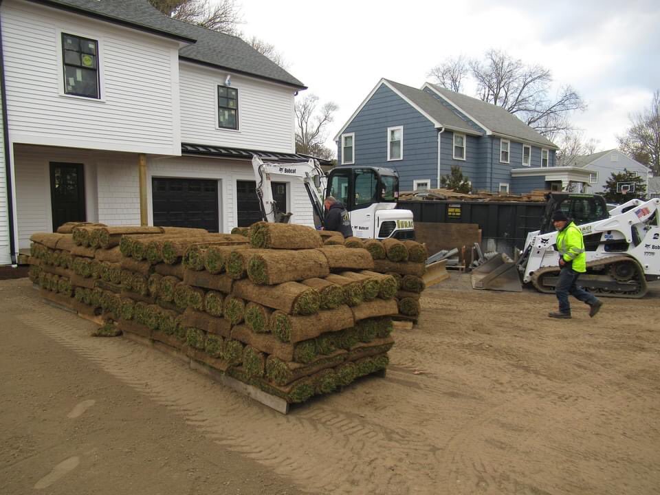 IeraciCorp's tweet photo. Installing sod January 26th before snowstorm.
Farlee Road Newton, MA!!!!! #landscaping #ieracilandscaping #ieraci https://t.co/g3wATASqju