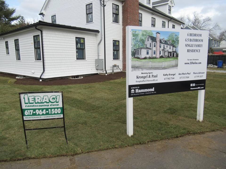 IeraciCorp's tweet photo. Installing sod January 26th before snowstorm.
Farlee Road Newton, MA!!!!! #landscaping #ieracilandscaping #ieraci https://t.co/g3wATASqju