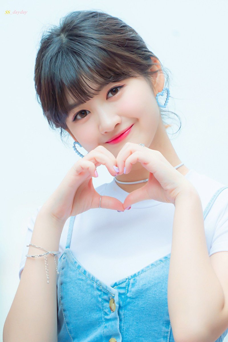 saturdayszone's tweet photo. HAPPY, HAPPY birthday to our YUKI 🎉🎊 Thank you for always making Sundays laugh with your bright personality, we love you so much 🥺 Keep shining ✨ 

#HAPPY_YUKI_DAY #OurPuppyYuki #유키 #SATURDAY #세러데이 https://t.co/qNZJBQ0pca