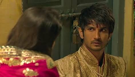Raghu and Gayatri landed up at the same house even after all that confusion!WORLD WILL REMEMBER SUSHANT