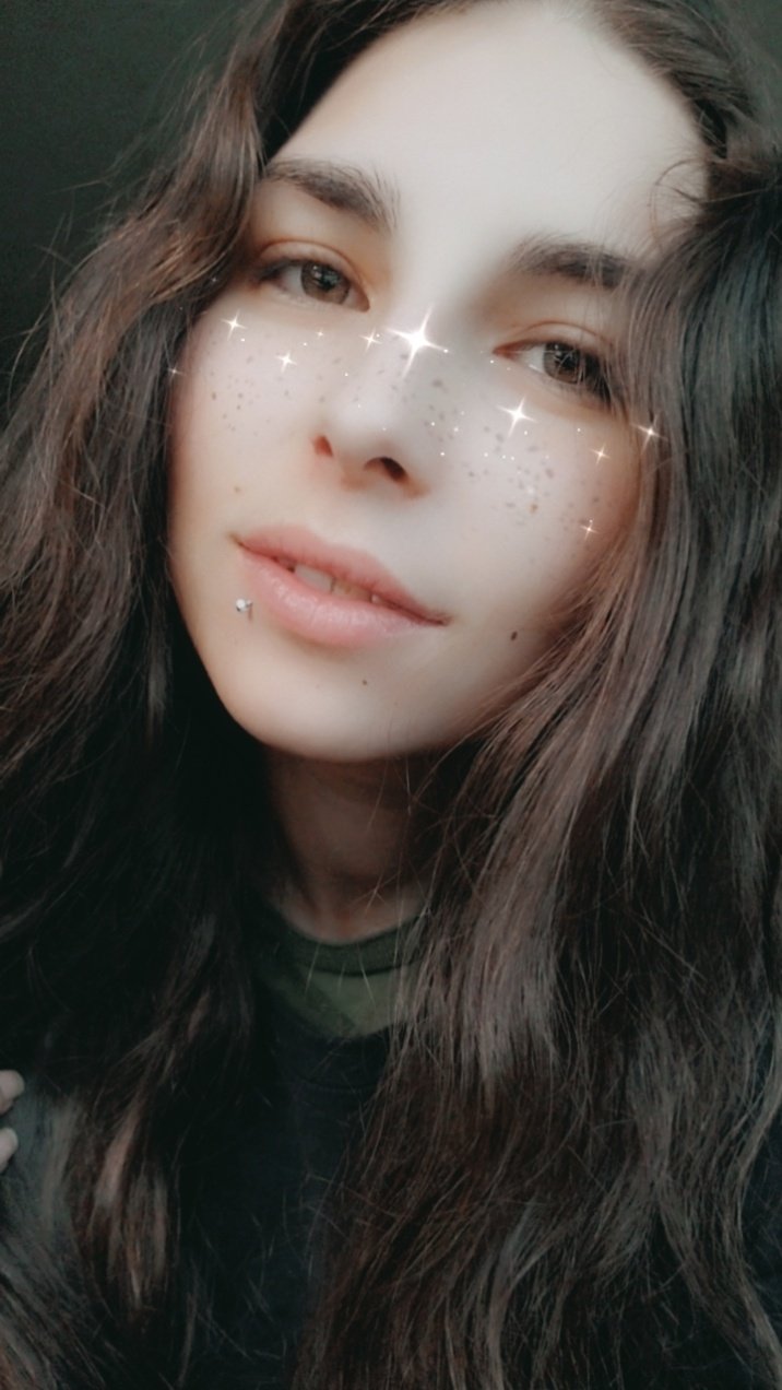 TW Pornstars Red(18+). Twitter. My bed head and sparkly freckles wish