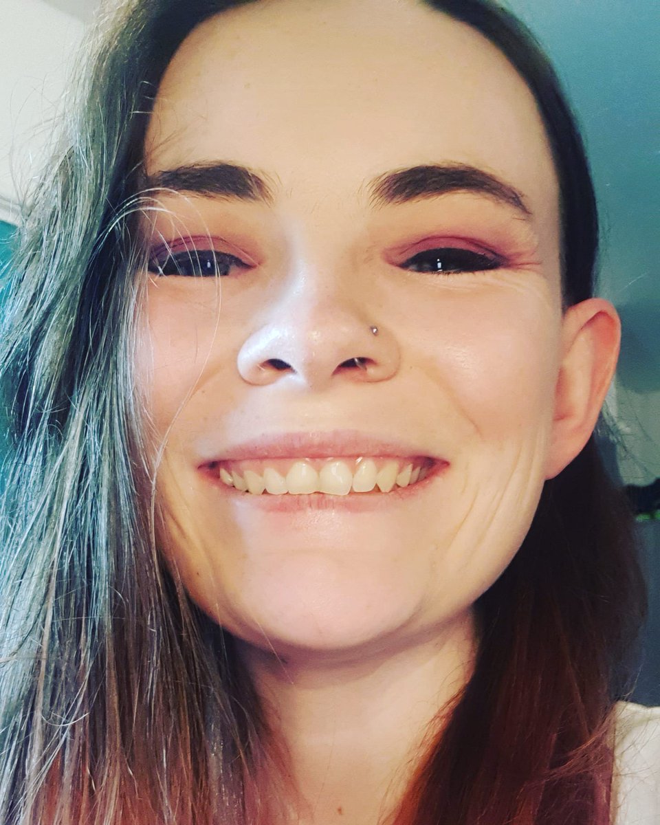 Live now with our celebration giveaway stream! Going to be playing some marbels and Jack box! Come and join the fun 😘
m.twitch.tv/elf_ears
#twitch #twitchgamer #twitchaffiliate #twitchgirl #twitchstreamer #SmallStreamersConnect #smallstreamer #giveaway