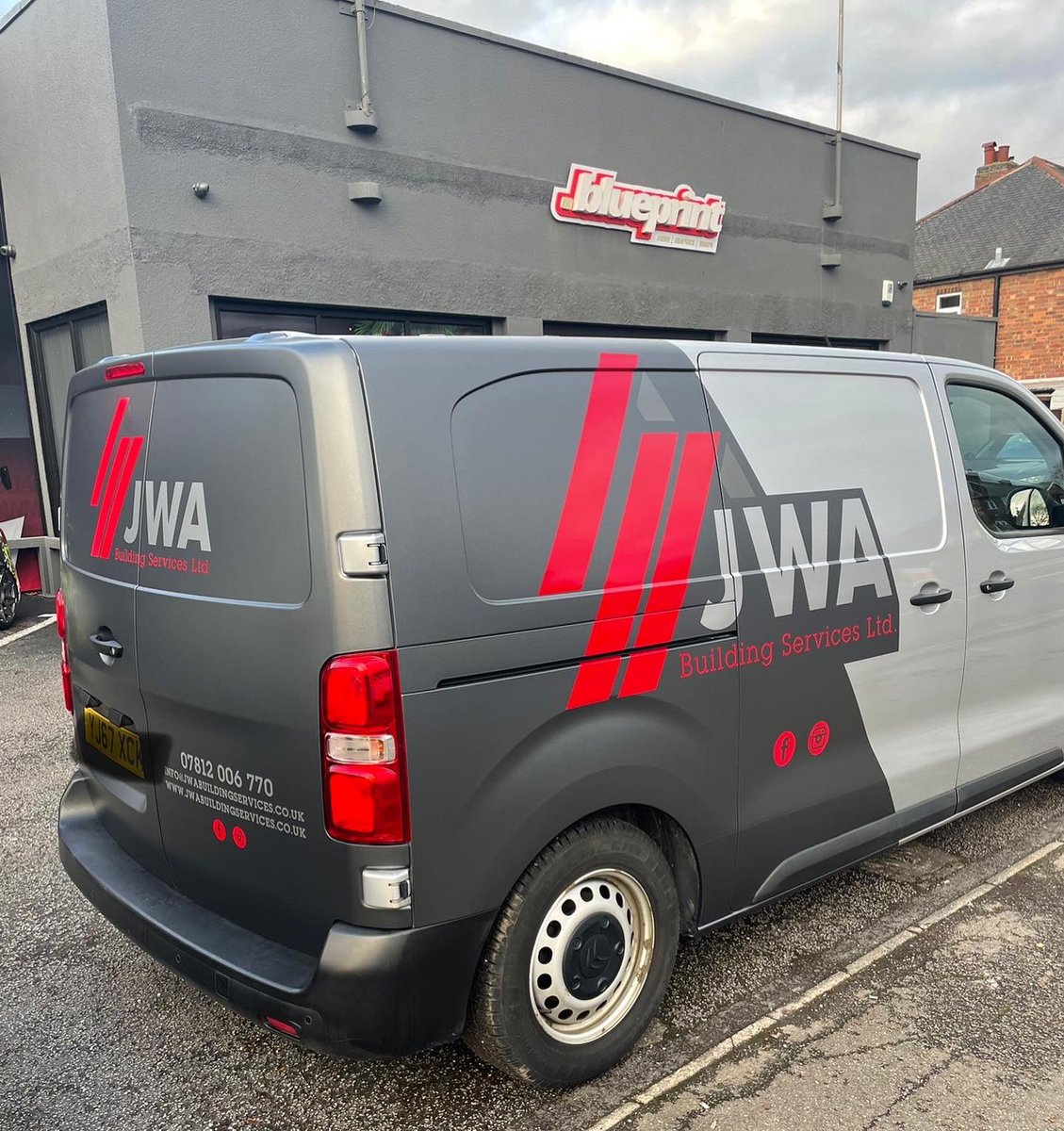 JwaBuilding's tweet image. Absolutely buzzing with how the first van has turned out! Second one booked in for next week. 

Massive thanks to Blueprint for doing an amazing job we couldn’t be happier! 

#vansignwriting #nottingham #jwa #blueprint #van