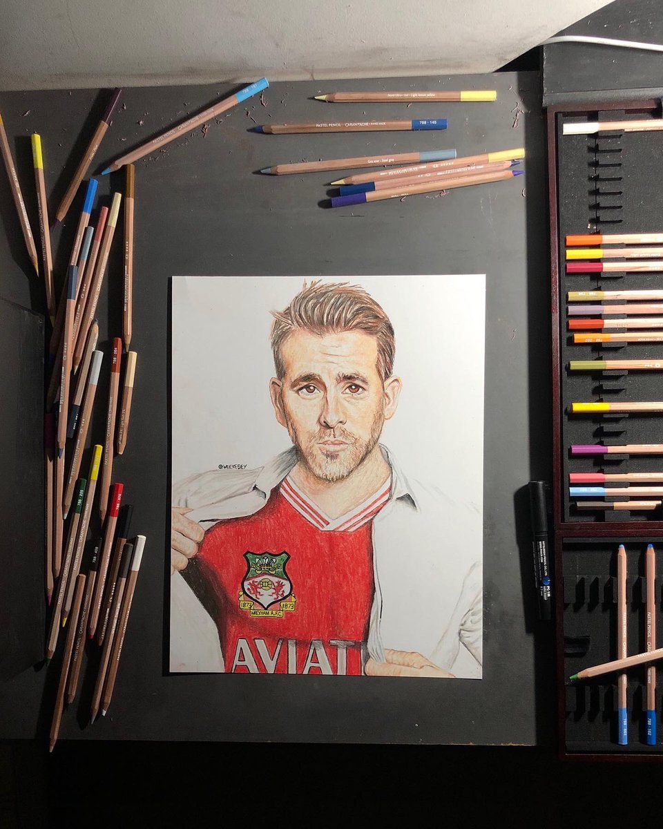 Weekesey's tweet photo. “Wrexham Is The Name” - @VancityReynolds 
10 hour pencil study... full video on my insta: @Weekesey 
@Wrexham_AFC 
@wrexham 
@AviationGin https://t.co/6hONCj4l9f