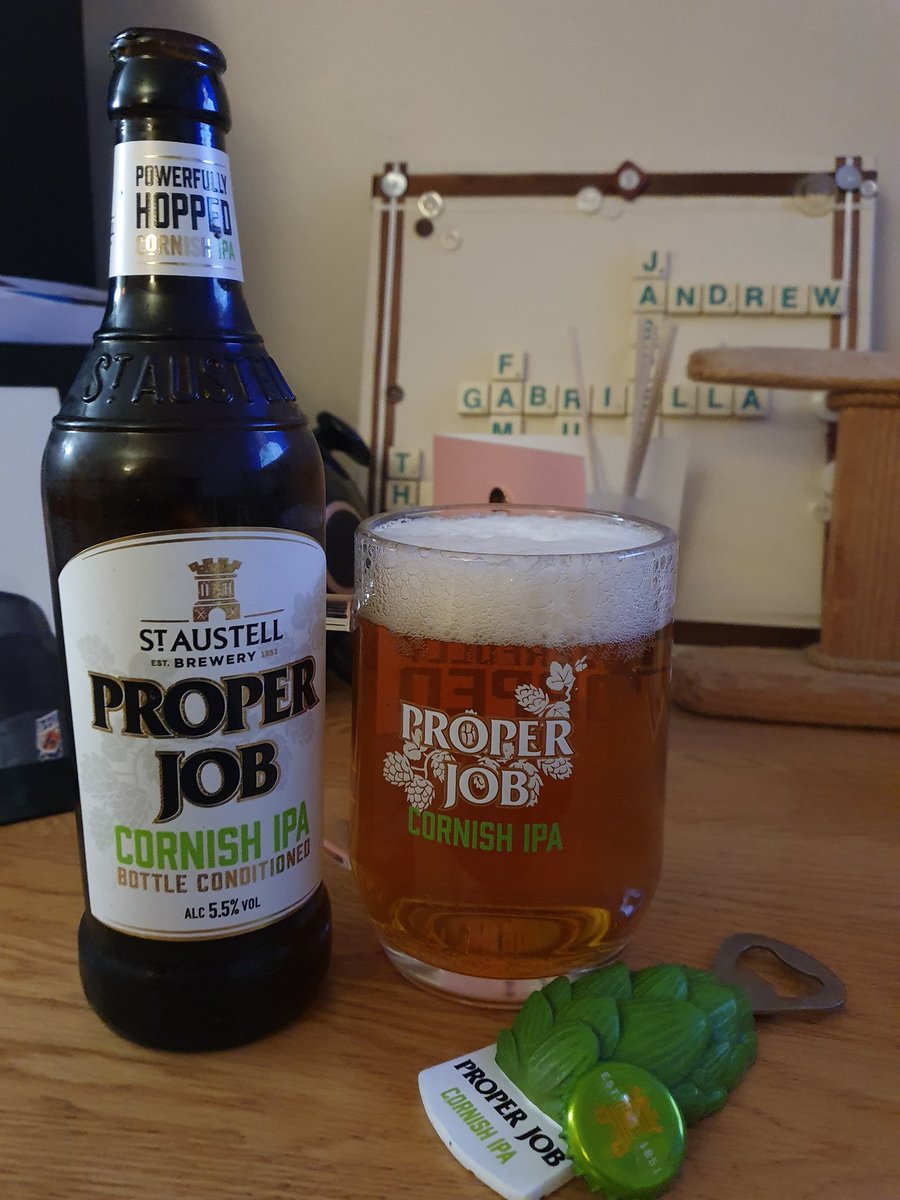 It's only #properfriday with <a href="/properjobale/">Proper Job Ale</a> and <a href="/StAustellBrew/">St Austell Brewery</a> #properjobambassadors