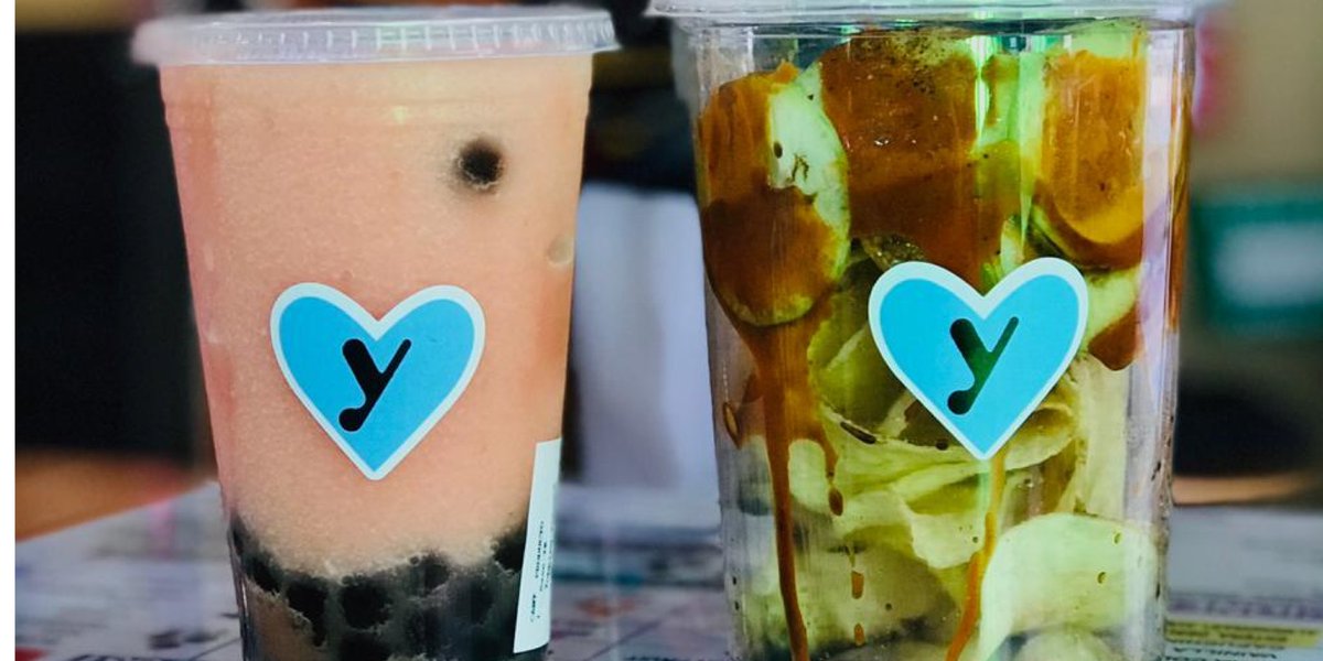 Yukapioca's tweet photo. Bubbletea + papayuks 
#bubbletea #toluca #metepec #yukapioca https://t.co/zEBNUBe5zE