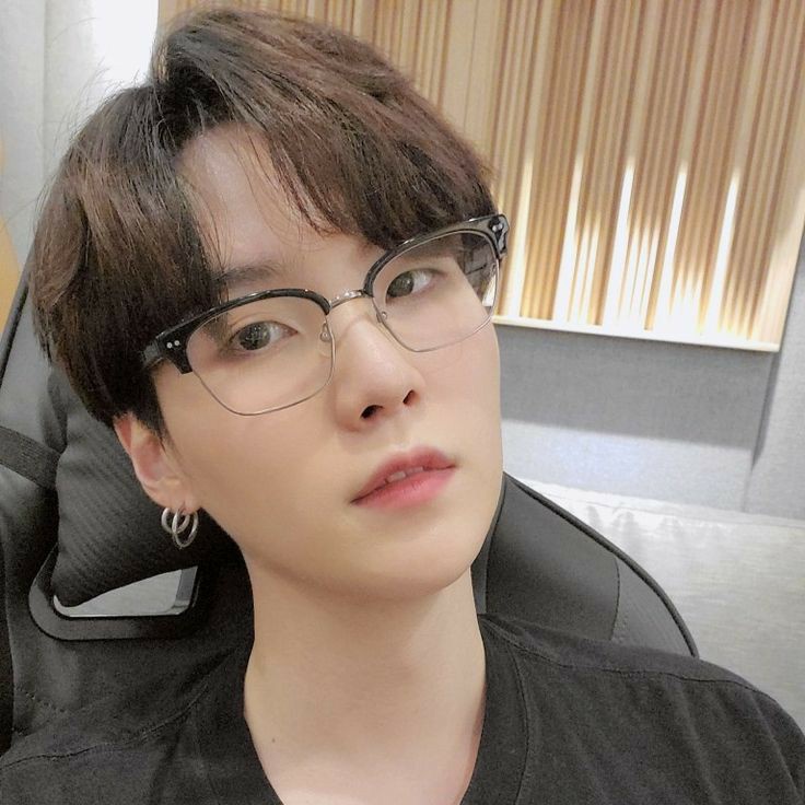 ifkootae's tweet image. ELA ou ELE