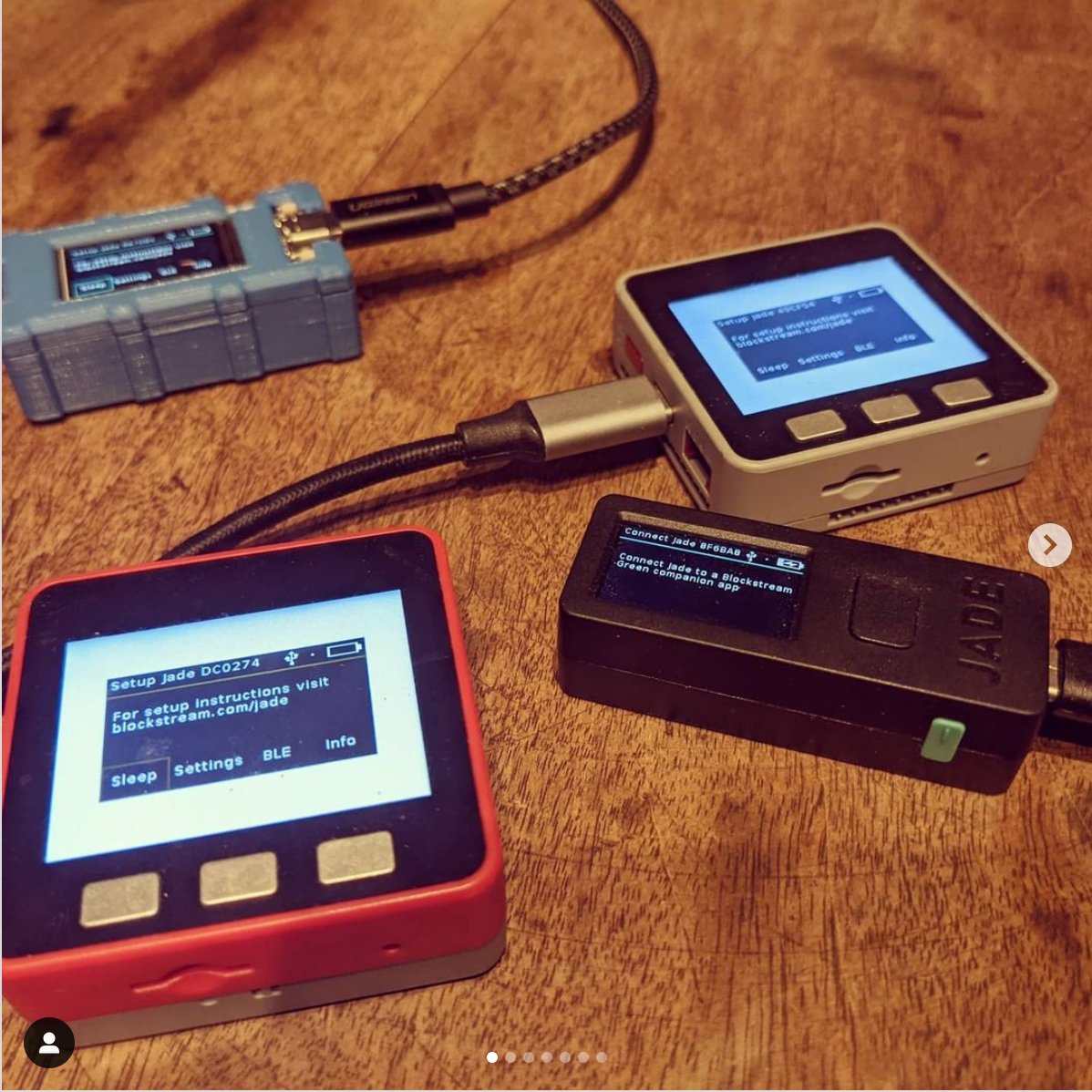 grumbles on X: Blockstream Jade firmware is FOSS and can run on many  different devices. @LarryBitcoin shows us how the firmware can run on a  @lilygo9's TTGO-T-display with a #3dprinted case, @m5stack's