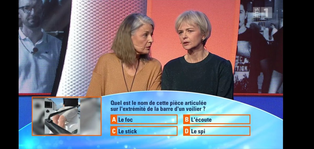 DanRomandini's tweet photo. Marie-Christine Adam et Françoise Hardy sont dans la place !
#CestMaQuestion https://t.co/IAoXhIMxl0