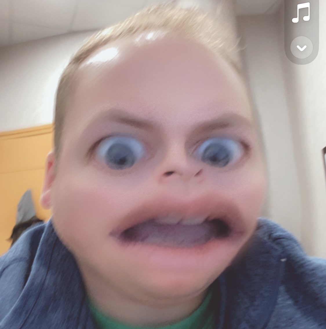 conorpennell's tweet photo. @Madelyn_Fry ?????? I woke up like this https://t.co/ex2YYHwa2N