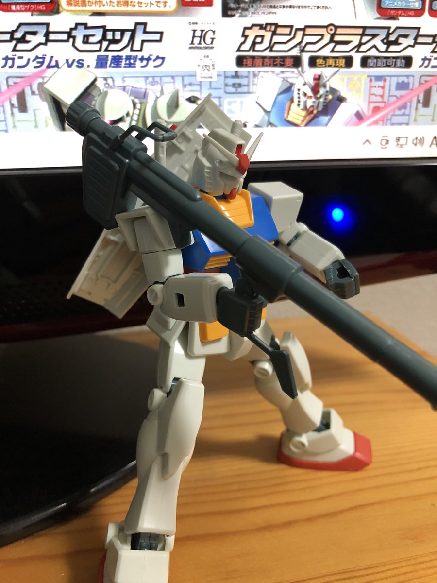 鷹虎 たか ガンプラスターターキット ガンプラ初心者向けキットで小冊子とhguc021ガンダムとhguc040量産型ザク のセットです 成形色はアニメカラーになってるので 通常の濃い色のガンダムやザク に違和感を覚えてた人には嬉しいキットですね ガンダム 鷹虎 たか ガンプラスターターキット ガンプラ初心者向けキットで小冊子とhguc021ガンダムとhguc040量産型ザク のセットです 成形色はアニメカラーになってるので 通常の濃い色のガンダムやザク に違和感を覚えてた人には嬉しいキットですね ガンダム