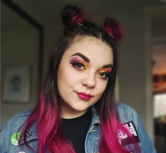 darkstormstore's tweet photo. Mini space buns with @Skarletzombie, showing how to accessorise with our Hair Rings in Silver. Link in the pic or in our profile ☝️.
.
.
.
.
.
#collab #GothAesthetic #GothicFashion #goth #gothic #alternative #dark #alt #nugoth # #darkstyle #gothicfashion #gothicjewelry #instagoth https://t.co/1otQoqxsjz