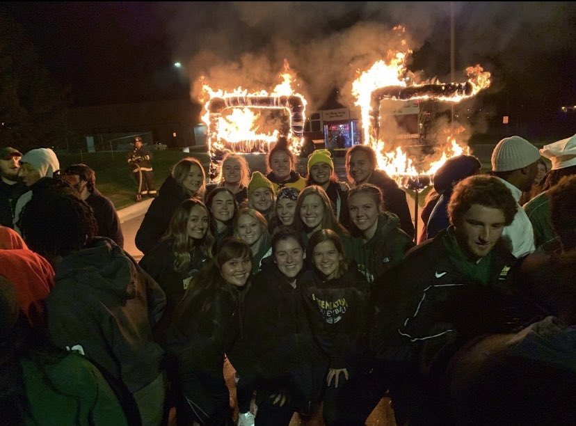 The Results Are In!📫

Here are Your Final 4 Photos!!

Thank you to everyone who submitted their photos and followed along for this giveaway!

Winners will be credited at the end of the poll🤝