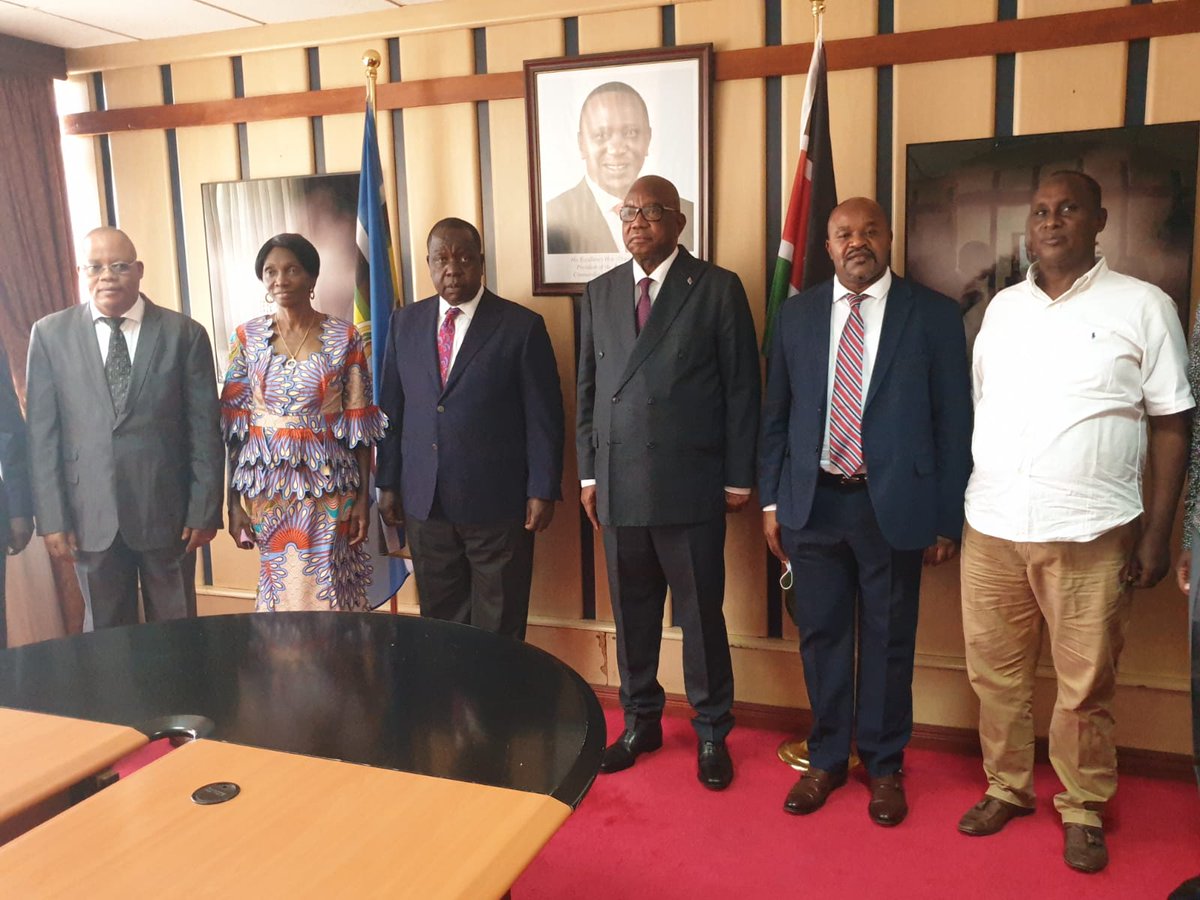 La République démocratique du Congo et le Kenya conviennent d'initier un accord réciproque d'abolition des visas entre les deux  pays.