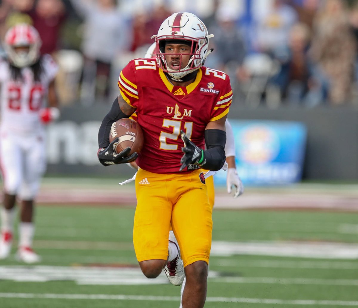 LorenzellDubose's tweet photo. #AGTG Blessed and Thankful to receive a offer from University of Louisiana Monroe!! @CoachAHampton @CoachZAlley @CoachXBrew @samspiegs @RecruitLouisian @theuelite https://t.co/Zs8tj1N6b1