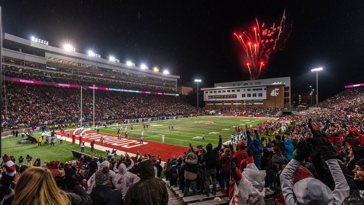 Jaaee2saucy_'s tweet photo. #AGTG Blessed to receive an offer from Washington State University!! #Gocougs @CoachLogo @NickRolovich @BobWager31 @Martin_Football https://t.co/bVBcex2qqh