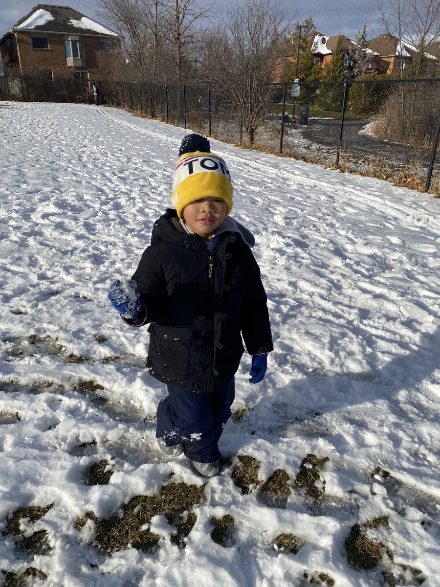 chieffy_ne13's tweet photo. We always find time to enjoy every single day of being active. We had 3k walk with my little boy. #HDSBWellnessChallenge #HDSBTrueNorthMove #TrueNorthChallenge https://t.co/thBQA6b1wL