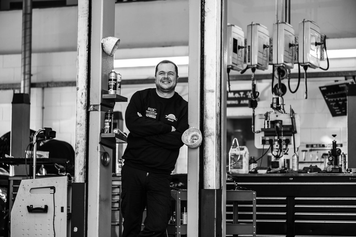 AvantPhoto tweet media