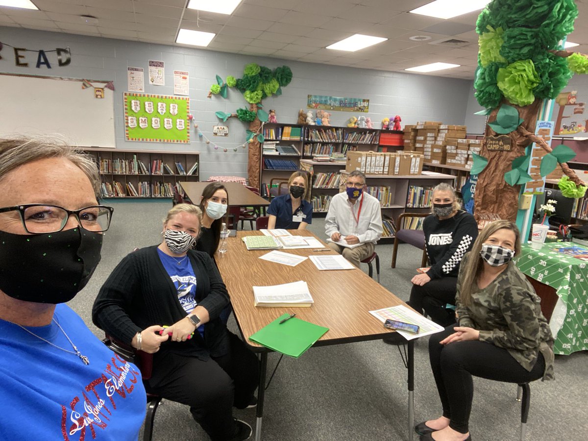 es_luther's tweet photo. @CCISD @yvonne_hein @Chjauger #CCISDProud #mathsteachingideas great time with our math minds!!! Thank you! https://t.co/y77NbDOTog