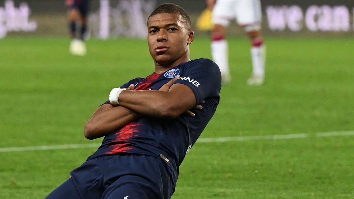 I could have used total stats but it would have been horrible to seeIf De Bruyne or Bruno stopped scoring but continued to assist they would still receive praise right ? Mbappé is doing bothIt's time we realise that Mbappé is one of the best u22 in football history