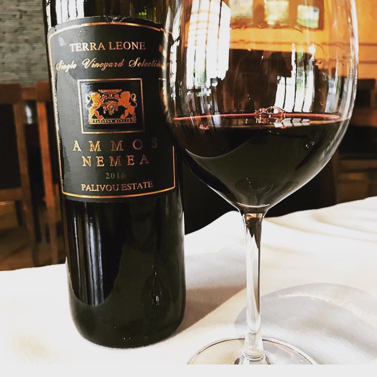 RRSelections's tweet photo. The Ammos from @ktima_palivou! It is 100% Agiorgitiko (Ah-yor-yeé –ti-ko) 

Notes of: Cherries, forest fruits, dried fruits and chocolate. 18 months in French oak and 6 in the bottle! 🤠 #greekwine #womenwinemakers #familyowned https://t.co/o2AiKQw7nn