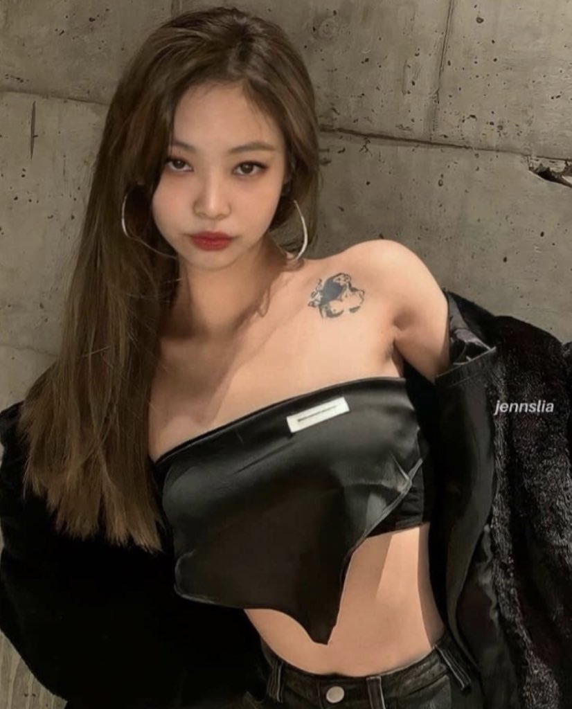 ִֶָ (@jnkf0lder) on Twitter photo 