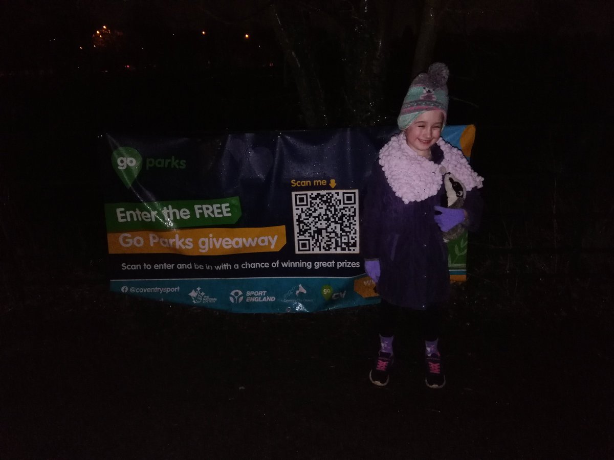 K4T1E13's tweet photo. @StChrisPrimary Eager beaver! Soggy 2.5 mile evening walk for Layla 3S https://t.co/g1AT3Aa9TP