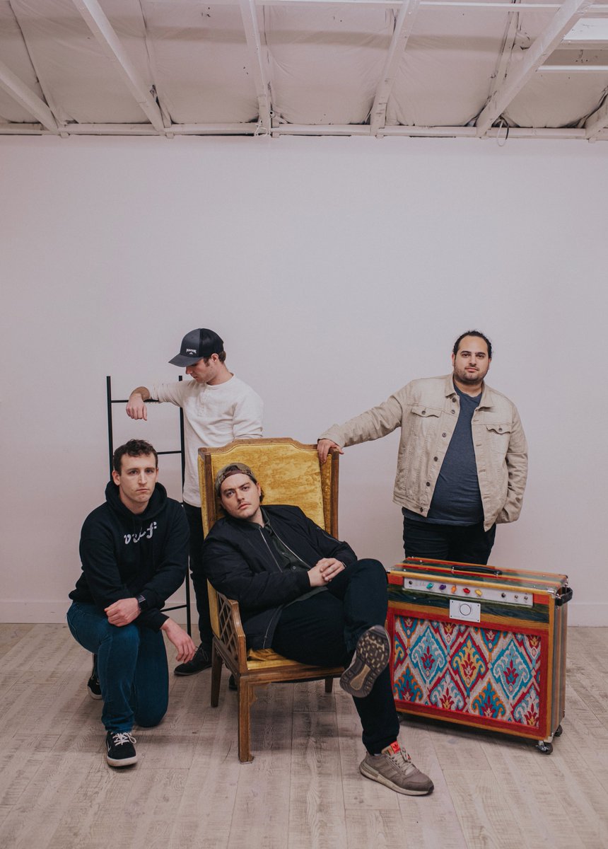 mb_and_tourists's tweet image. 🍀 IT'S HERE ☘️ 
You can listen to "Clover" pretty much anywhere:
ditto.fm/clover-michael…

You can also check out our lyric video for Clover here:
youtube.com/watch?v=oBbGqU…

Happy streaming! :)

#NewMusicFriday #NewMusic