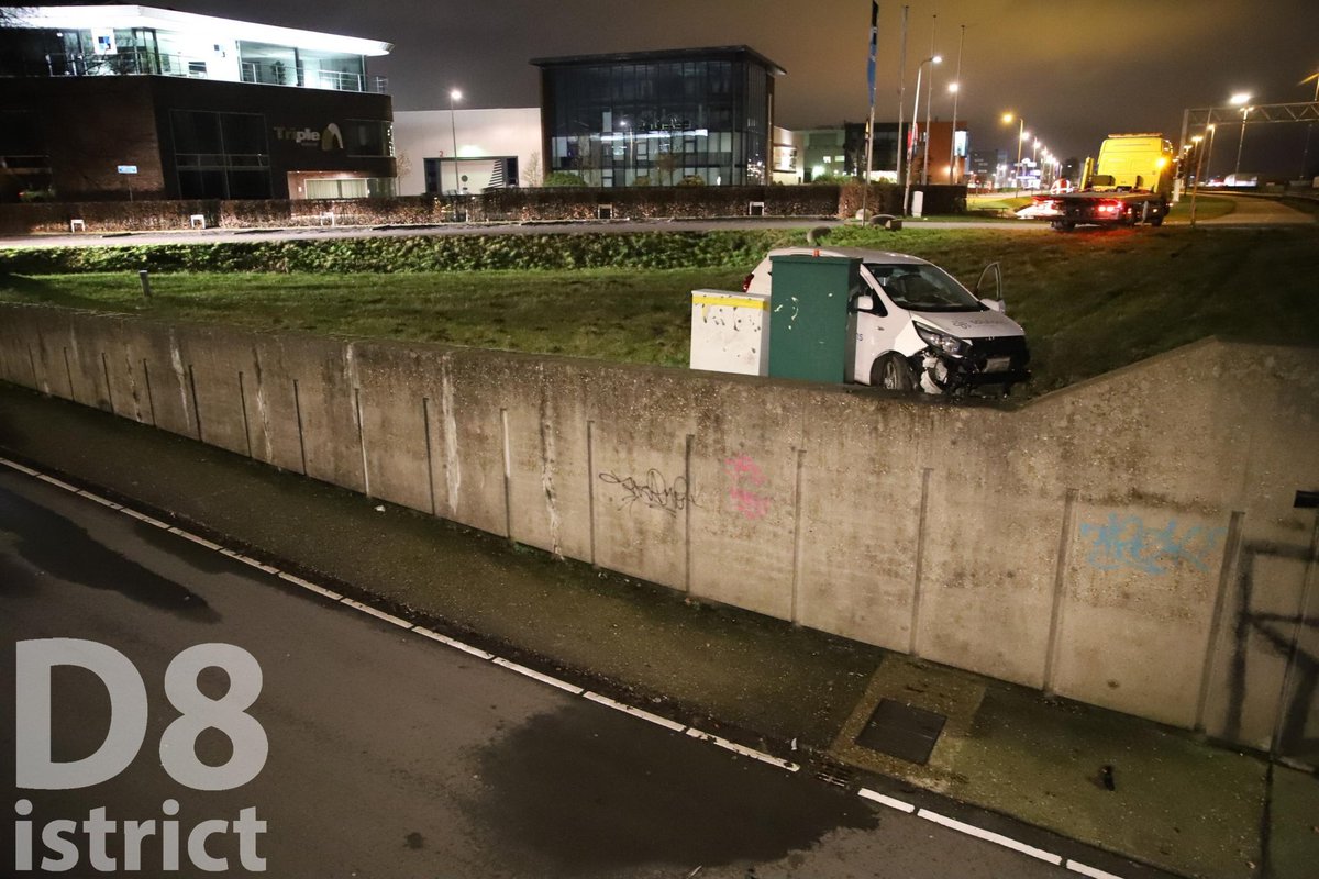 Melding aanrijding Nolweg Maasdijk