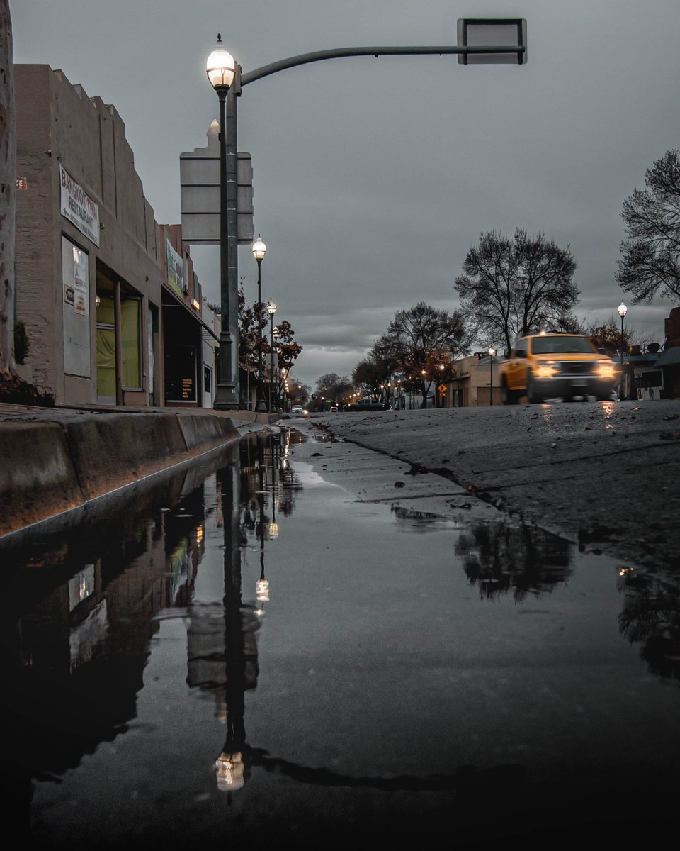 micahdiele's tweet photo. Reflections of the City. #merced https://t.co/SsVY91f28H