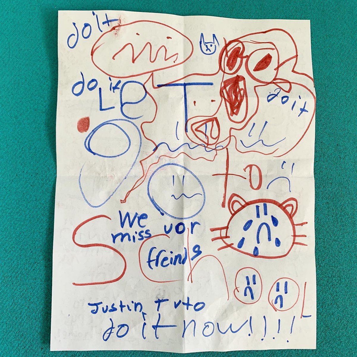 tati_wu's tweet photo. My daughters, grade 3 &amp; grade 1, asked me to mail a letter for them on Wednesday after they spent their #virtuallearning second recess working on this. @CBCOttawa @fordnation @JustinTrudeau @cafreeland @Sflecce https://t.co/fMMRi6ptPy