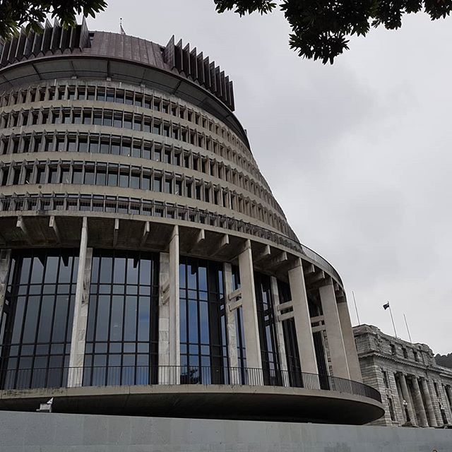 thetravellocker's tweet photo. When in #Wellington #NewZealand I visited The Beehive
@NZParliament @govtnz I was disappointed Prime Minister
@jacindaardern had already left! #nzmustdo @PureNewZealand #RealMiddleEarth #travel #travelbloggers https://t.co/3fhLXP3XFo