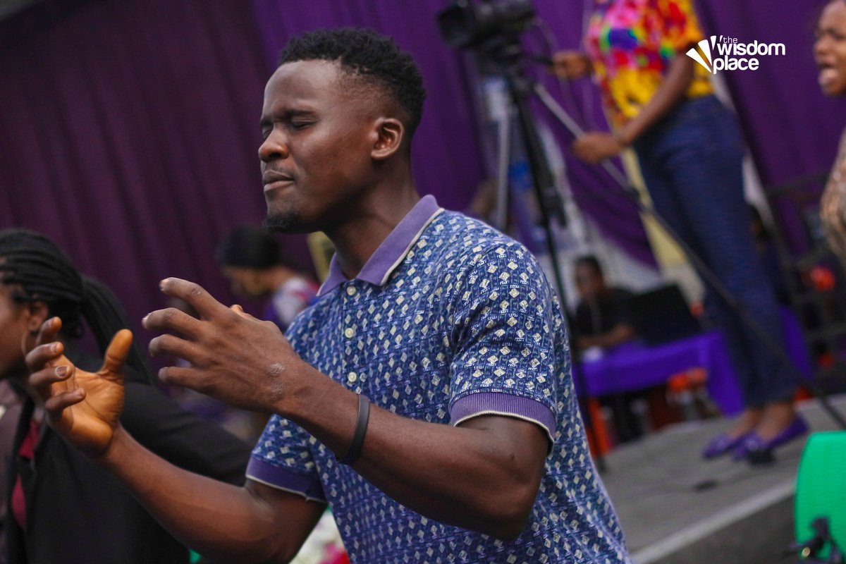 thecompasshq's tweet photo. When they say use what you have to get what you want: you can also use prayer
#switch
#boldmovez
#8dod
#day6
#serviceoftongues
#serviceinpictures https://t.co/fWg3mDb07h