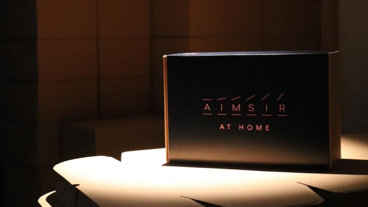 Thetaste_ie's tweet image. 🍴 NEW REVIEW 🍴
Making Michelin Memories with the Seductive &amp;amp; Sophisticated Aimsir at Home Experience - thetaste.ie/making-micheli… RT @Aimsir_Rest @MichelinGuideUK @CliffatLyons