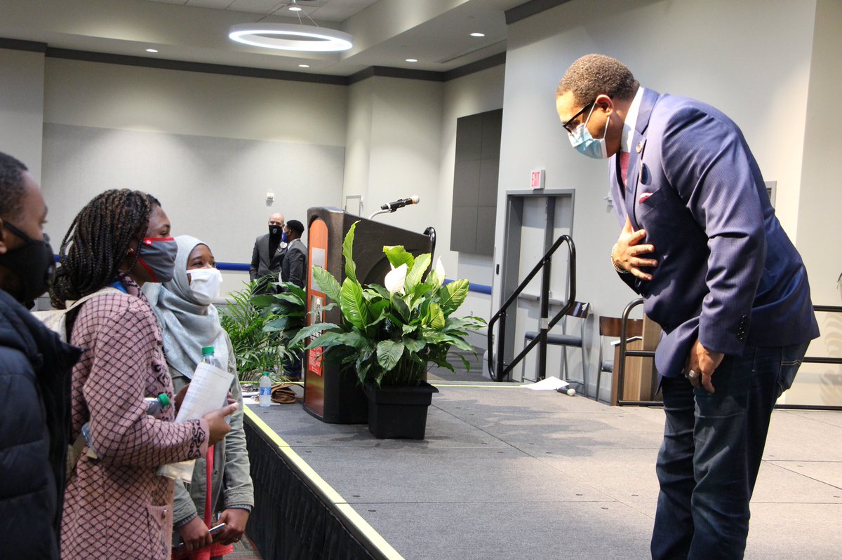 UWG_CDI's tweet photo. Chaos or Community: Where do we go from here?
*
*
Thank you to our keynote speaker Dr.Rashad Richey and everyone who attend the 12th Annual Rev. Dr. Martin Luther King Jr. Celebration! 
*
*
#uwg #mlkday2021 #diversewest https://t.co/ptu1Kb3jG7