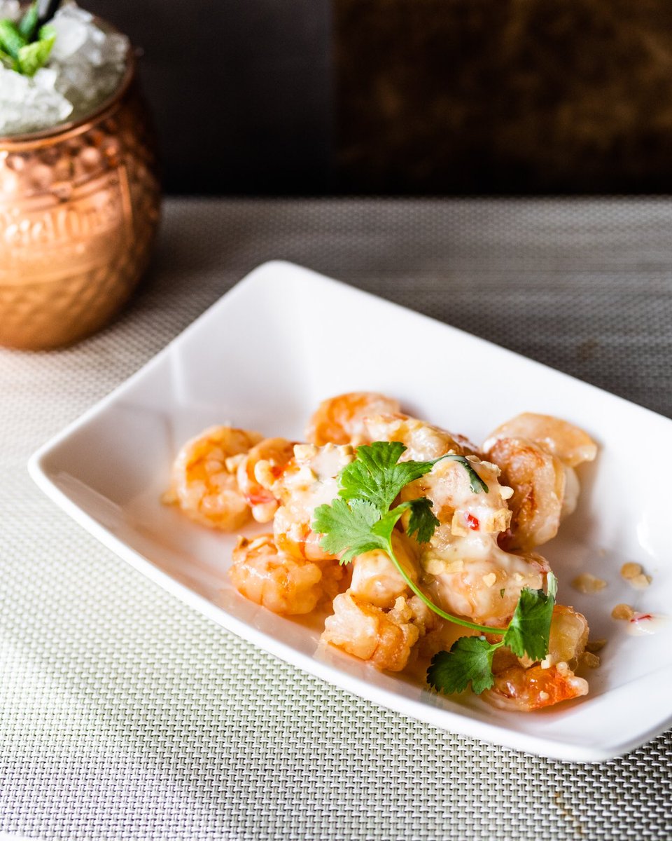 Seafood, eat food 😉. Order now on Uber Eats or e11even.ca.