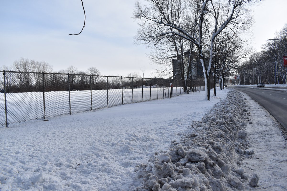 Le PPU de la Ville de Ste-Anne-de-Bellevue pour le boulevard des Anciens-Combattants chemine. La municipalité a autorisé la signature de l’offre d’achat d’un terrain de 3760 m2 afin d’aménager un second lien routier vers un futur quartier de 700 logements. bit.ly/3ovHHlB