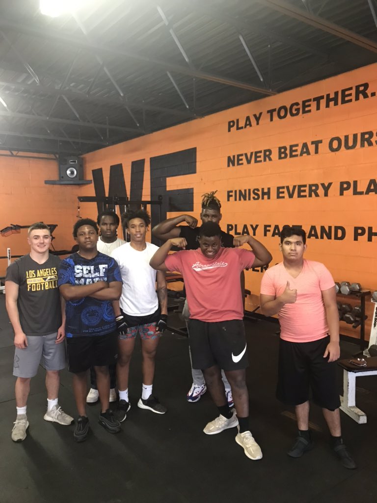 Week #4 Pirate Lifters of The Week Afternoon Group... 💪 🏴‍☠️ 🏈 
<a href="/SPHSPIRATES/">South Pittsburg FB</a> 

2022 <a href="/Richard37077222/">Richard</a> 
2022 <a href="/DeAndreKelly5/">De’Andre Kelly</a> 
2022 <a href="/ballgam39230076/">Gio_Davis</a> 
2022 <a href="/josiah11730936/">josiah</a> 
2023 <a href="/mount_jayden/">jayden mount</a> 
2023 Logan Guerrero
2023 <a href="/TajaRobinson8/">T-Rob</a>